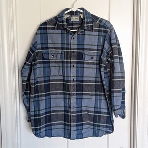 L.L. Bean Vintage Chamois Blue Flannel Shirt sz M